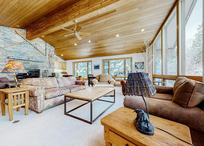 The Clymer House Holiday home *